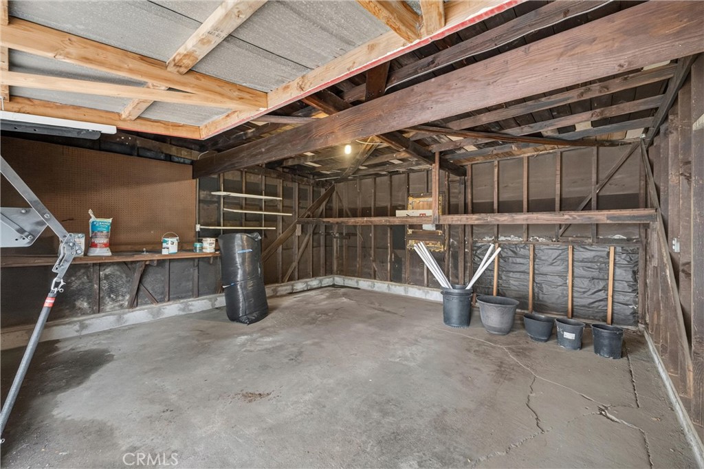 300 N Marengo Ave Property Photo 59