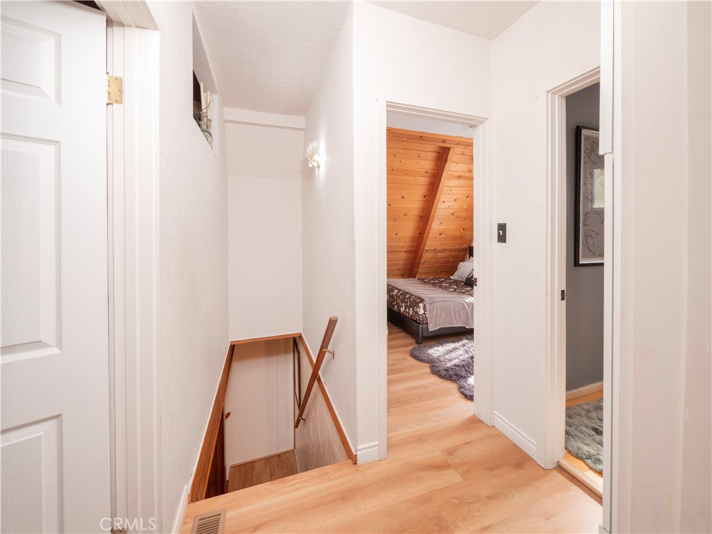 108 E Rainbow Property Photo 27