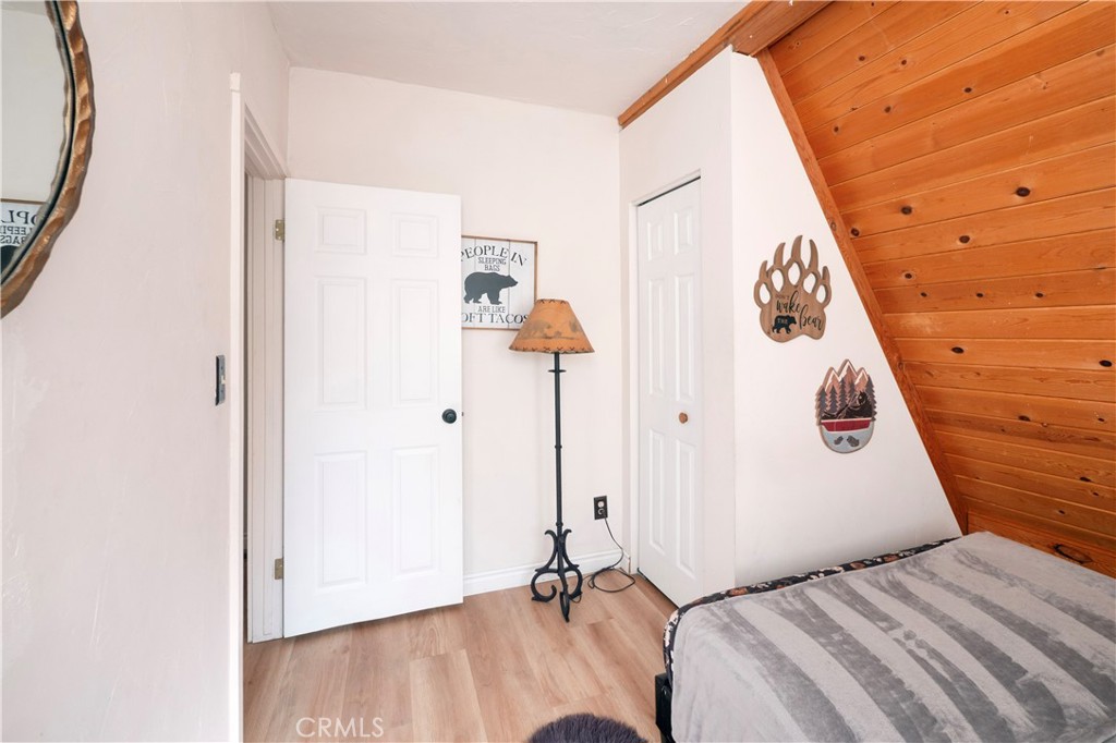 108 E Rainbow Property Photo 31