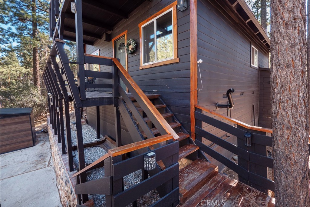 108 E Rainbow Property Photo 38