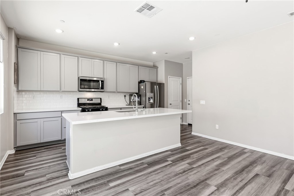 29133 Gardenia Property Photo 11