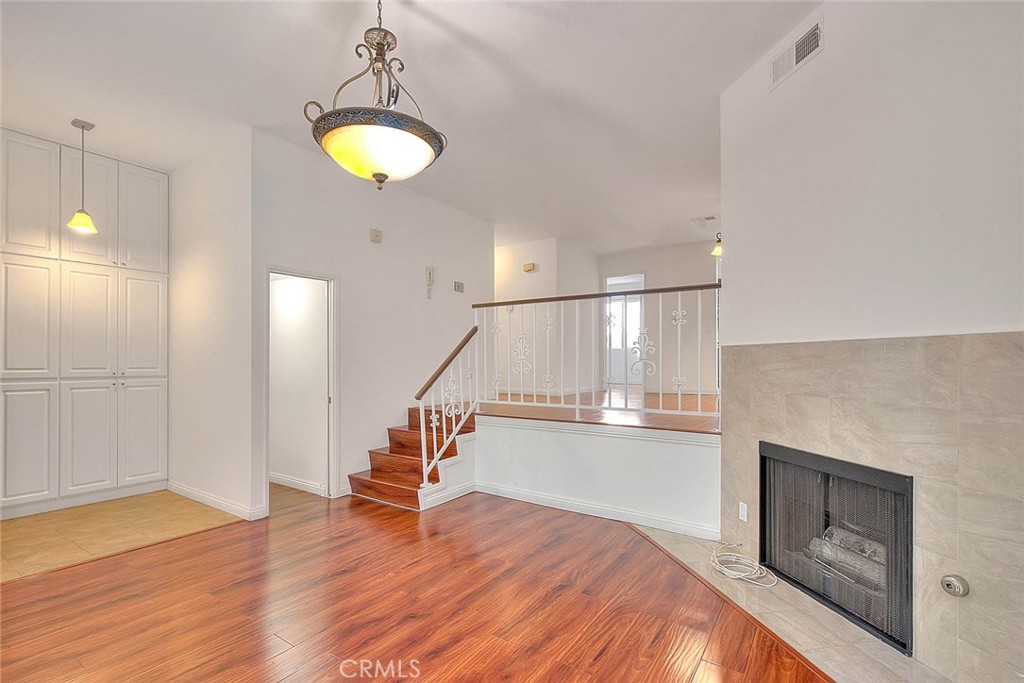 319 N Lincoln Apt A Property Photo 11