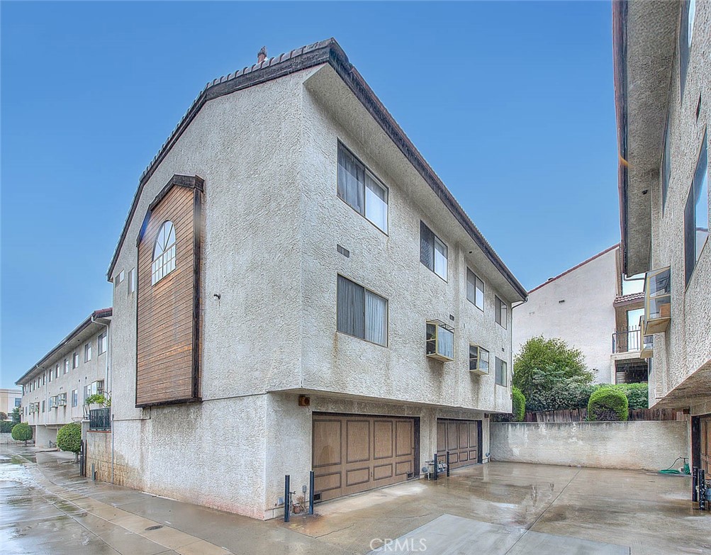 319 N Lincoln Apt A Property Photo 14