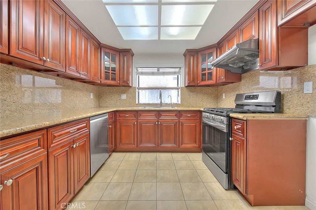 319 N Lincoln Apt A Property Photo 38