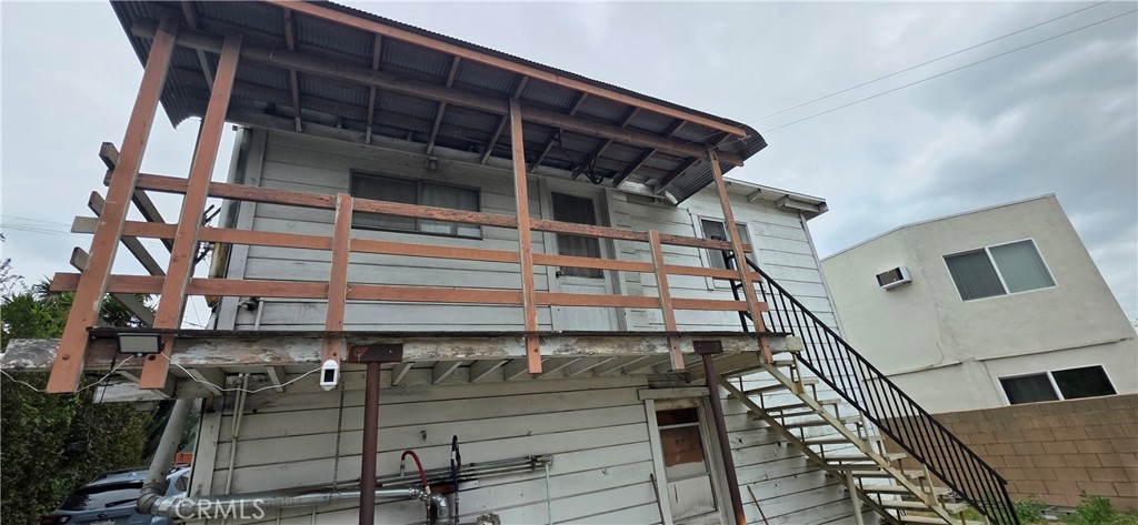1411 Mitchell Place Property Photo 3