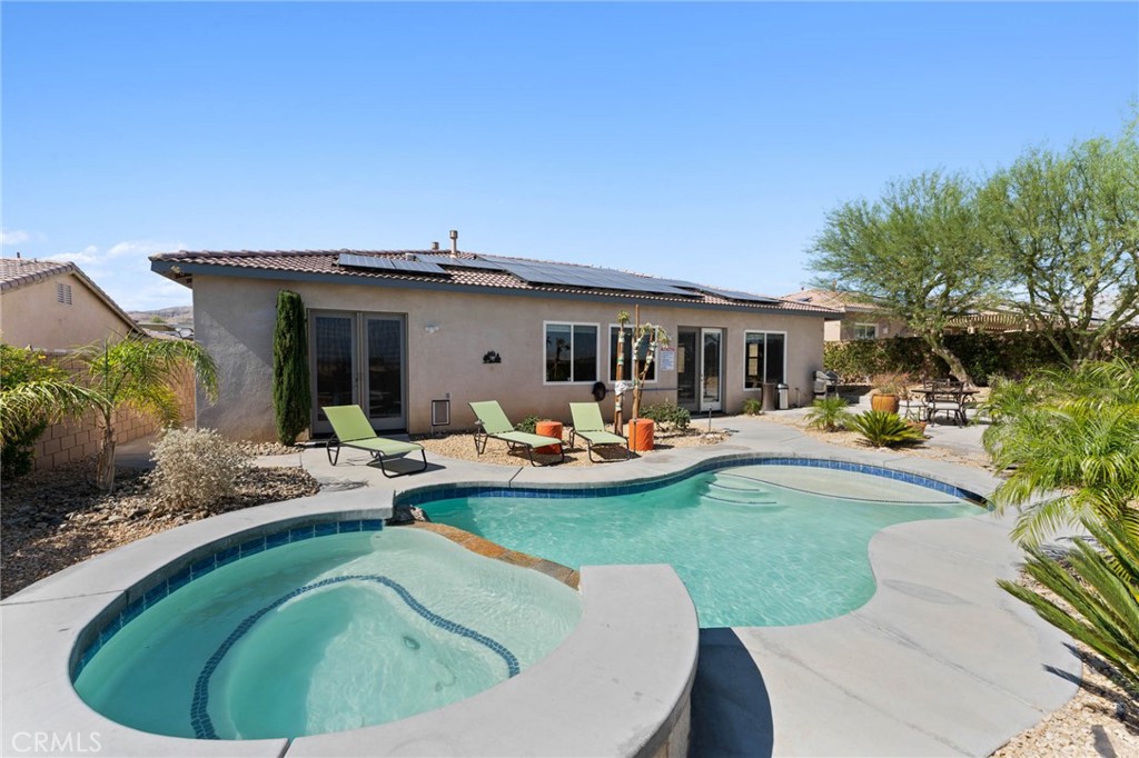 68425 Panorama Property Photo 23