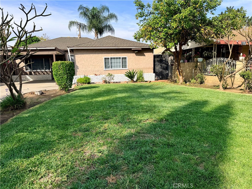 15459 Three Palms Street Property Photo 14