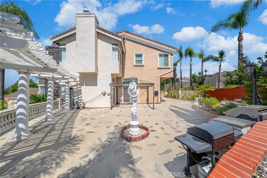 20128 Candleflame Court Property Photo 11