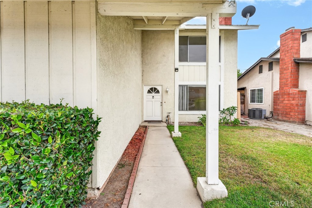 3947 Jose Court Property Photo 3
