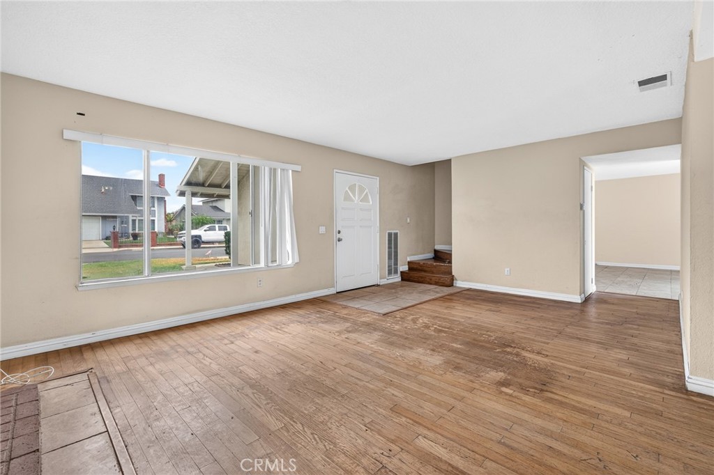 3947 Jose Court Property Photo 6