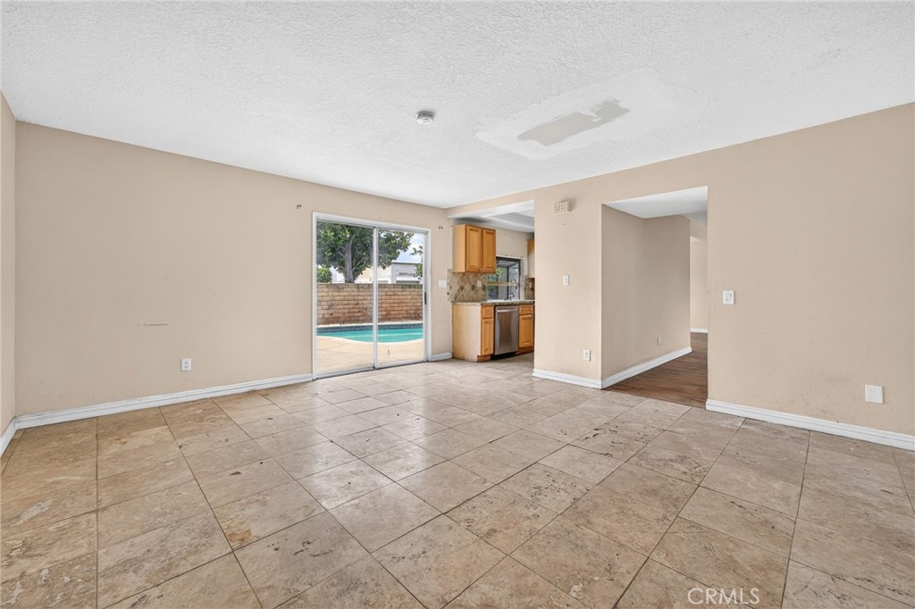 3947 Jose Court Property Photo 12