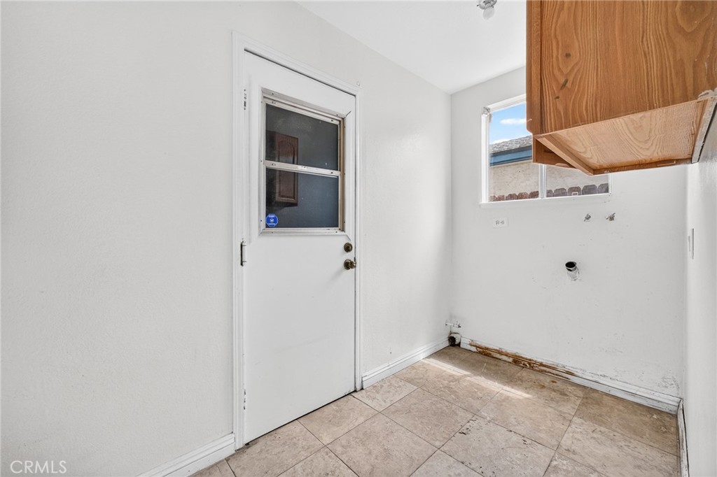 3947 Jose Court Property Photo 13