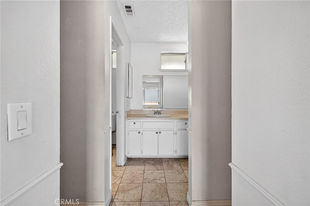 3947 Jose Court Property Photo 24