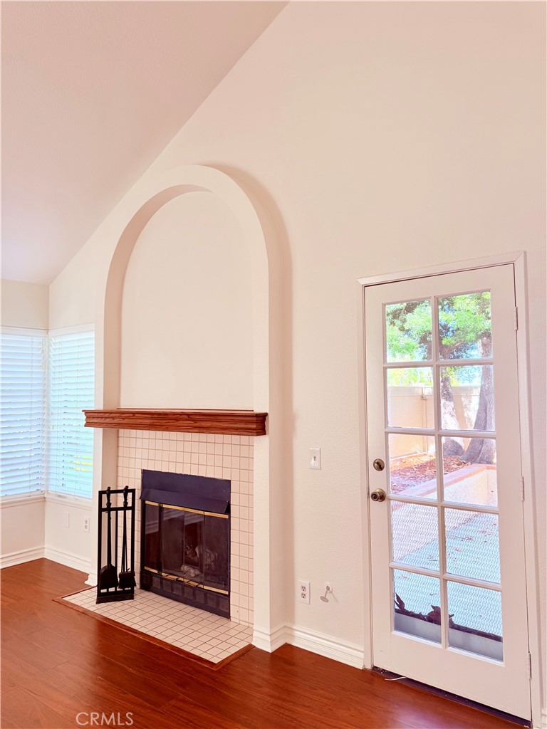 20751 E Crest Property Photo 6