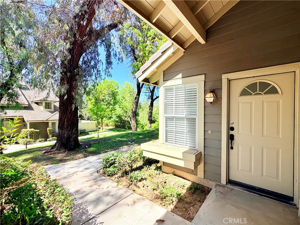 20751 E Crest Property Photo 23