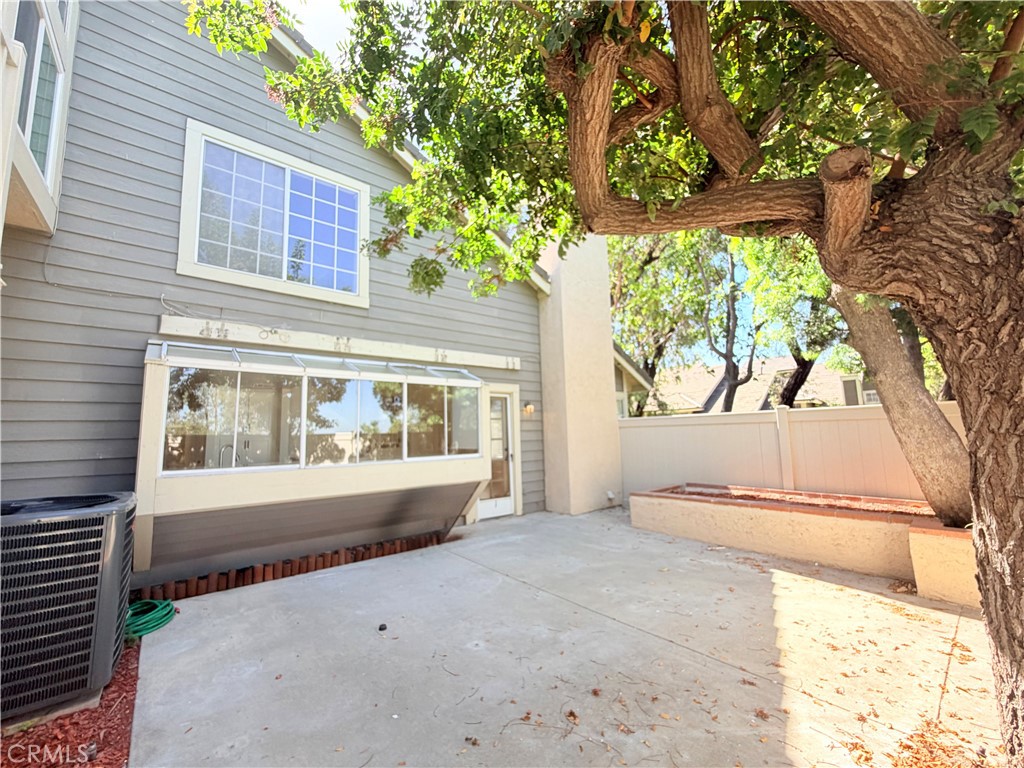20751 E Crest Property Photo 28