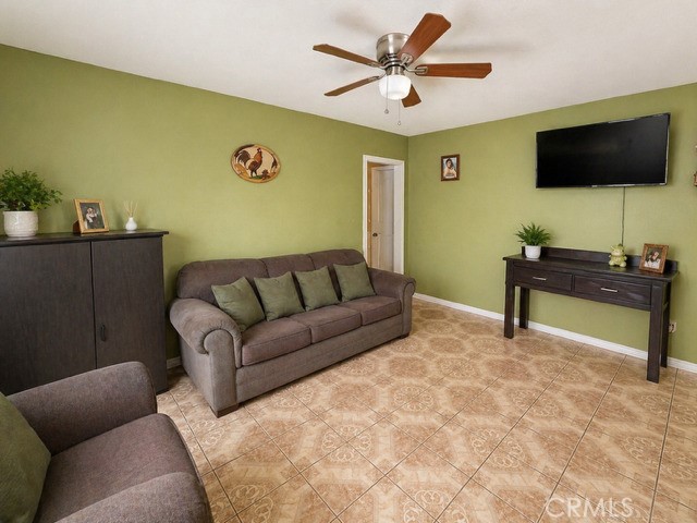 488 E Gilbert Property Photo 12