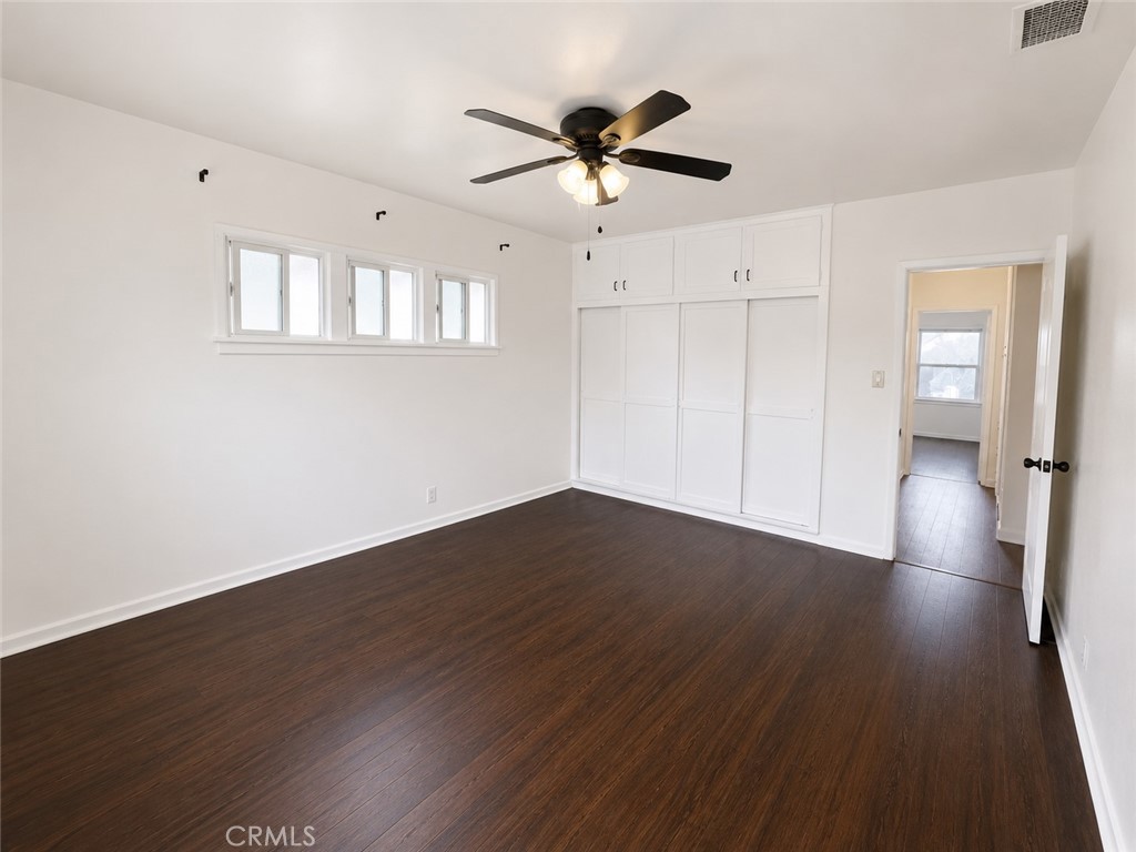 836 E Whitcomb Property Photo 15