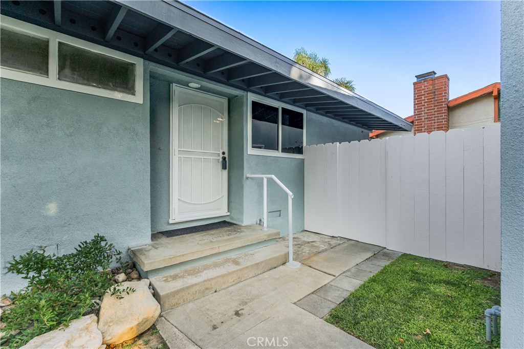 1614 Charlemont Avenue Property Photo 3