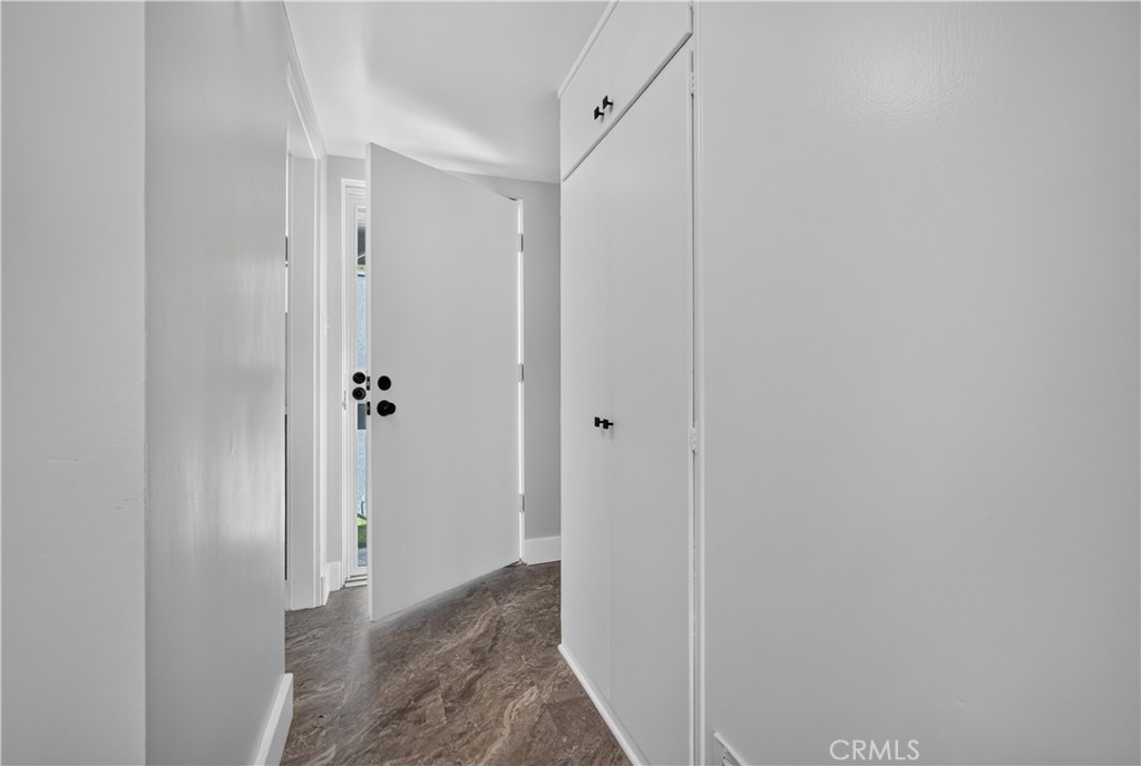 1614 Charlemont Avenue Property Photo 4