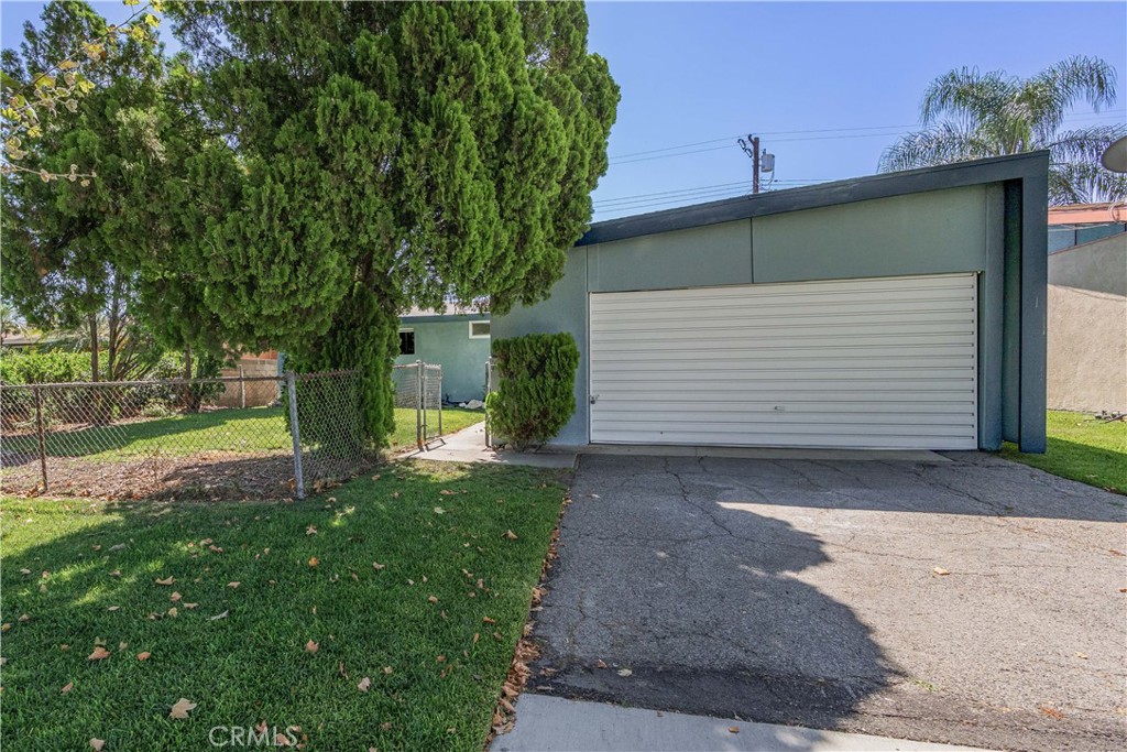 1614 Charlemont Avenue Property Photo 36