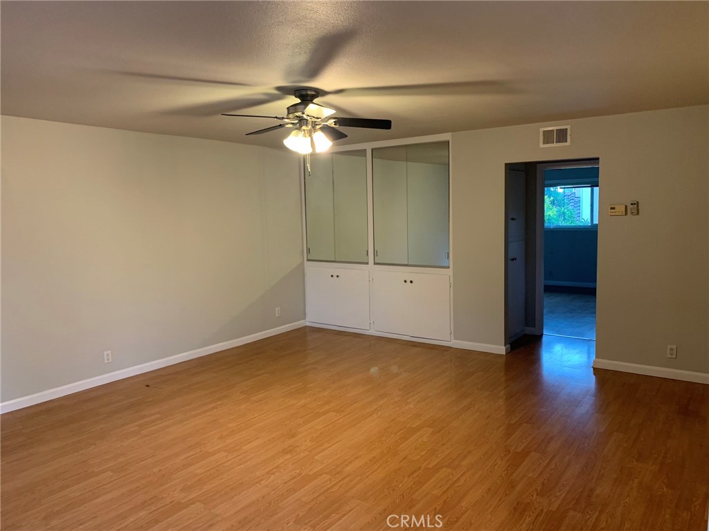 11827 Ferris Road I Property Photo 6