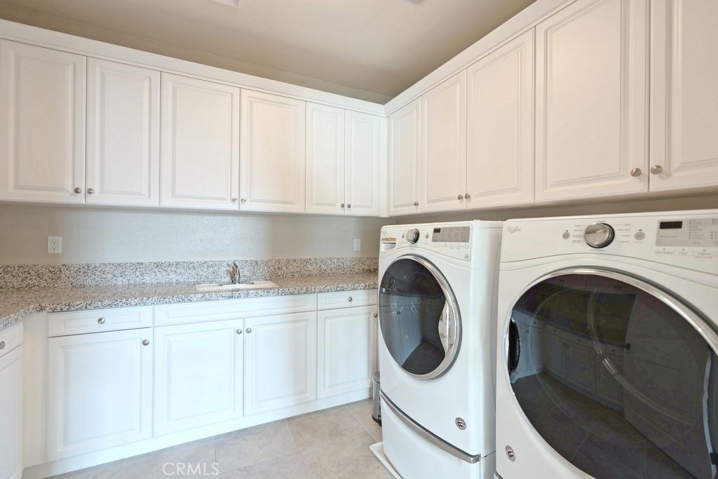 16635 Flint Hollow Place Property Photo 2