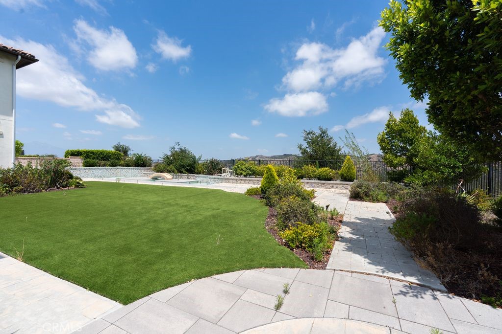 16635 Flint Hollow Place Property Photo 38