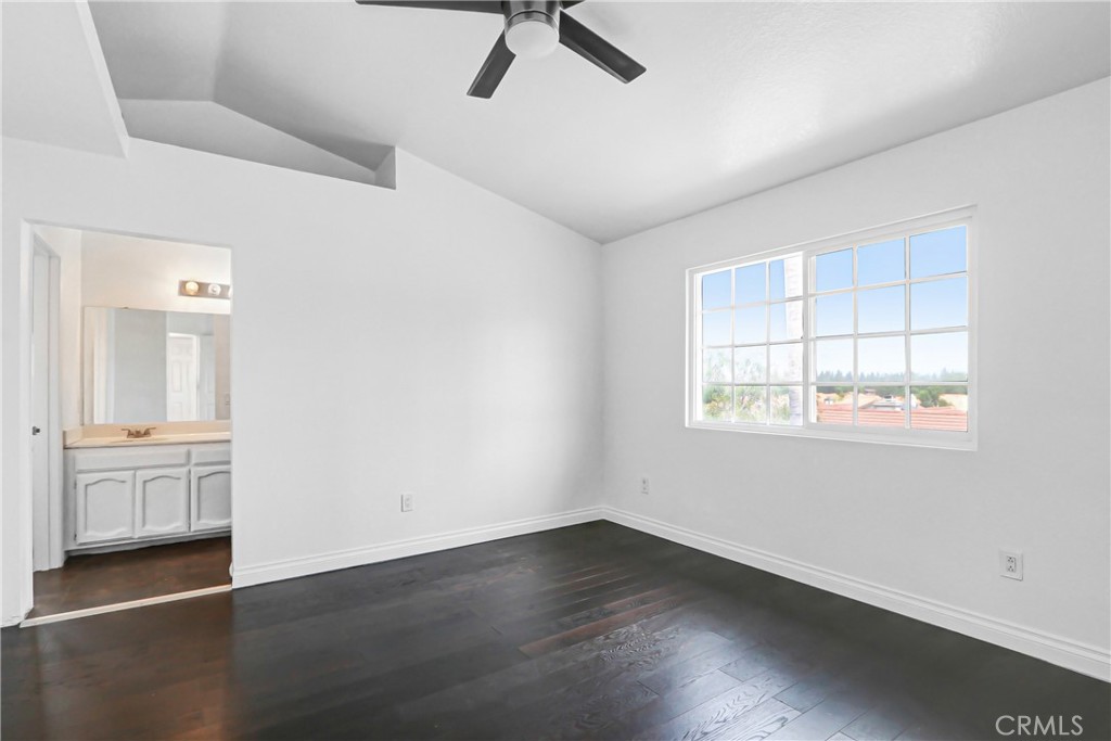14716 Long View Drive Property Photo 10