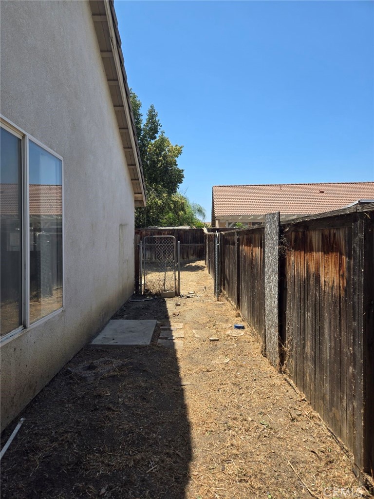 421 Steiner Property Photo 28