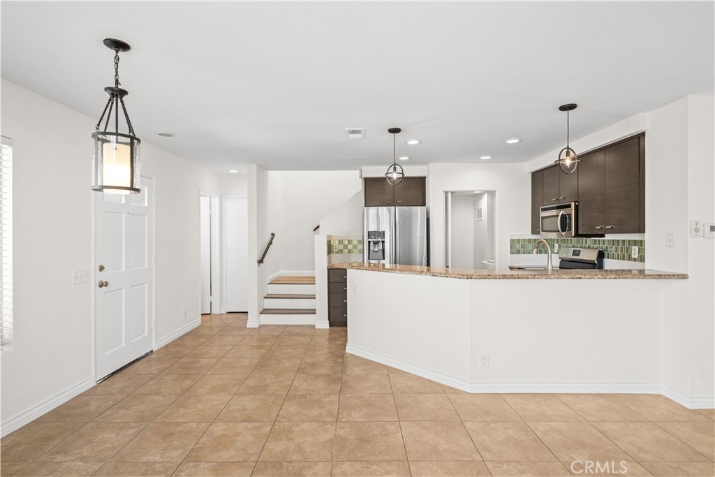 97 Fallingstar 56 Property Photo 16