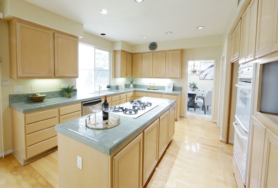 60 Edenbrook Property Photo 10