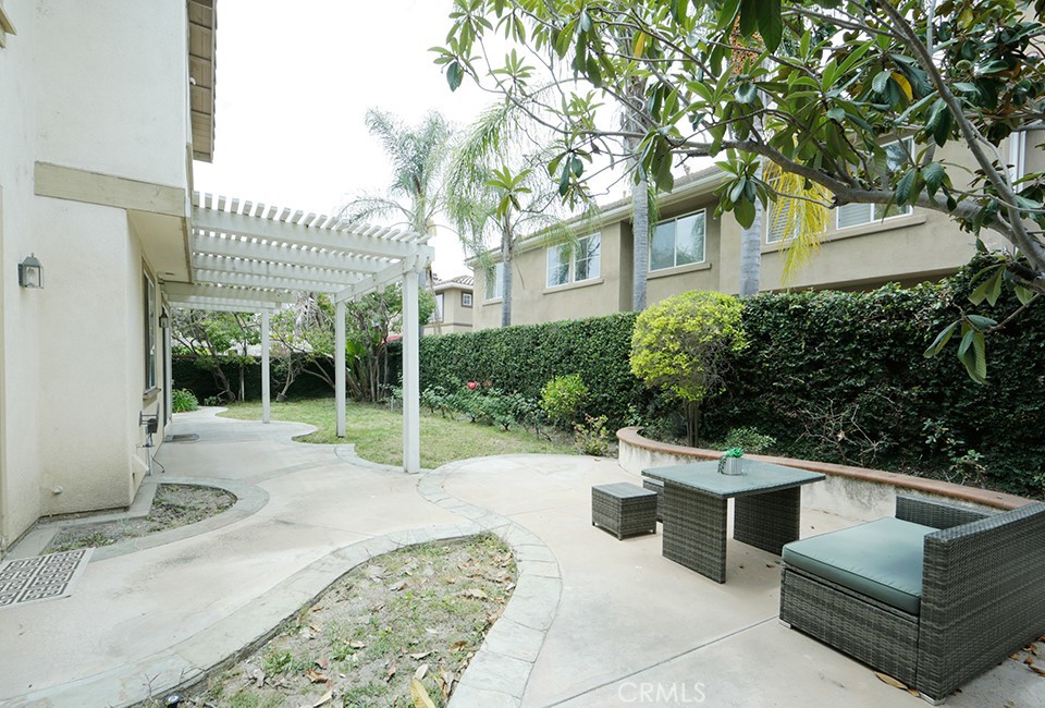 60 Edenbrook Property Photo 32