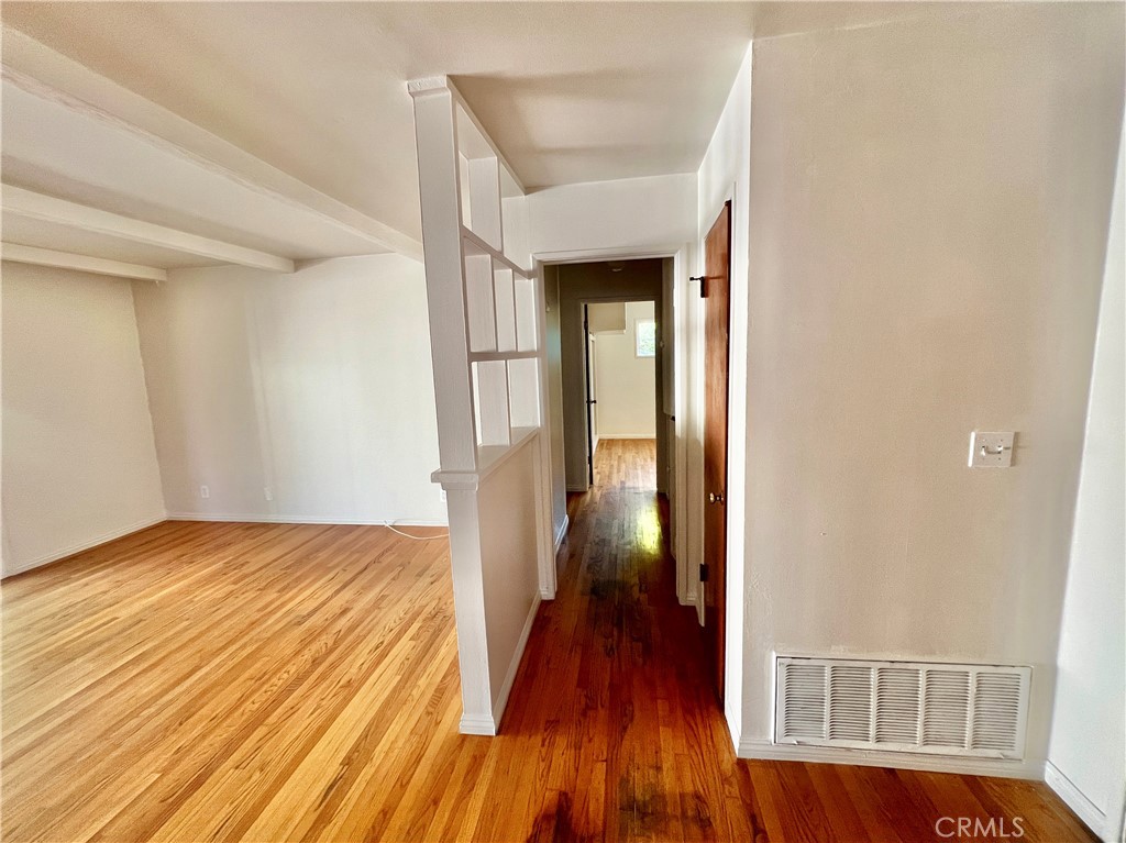 16527 Superior Property Photo 11