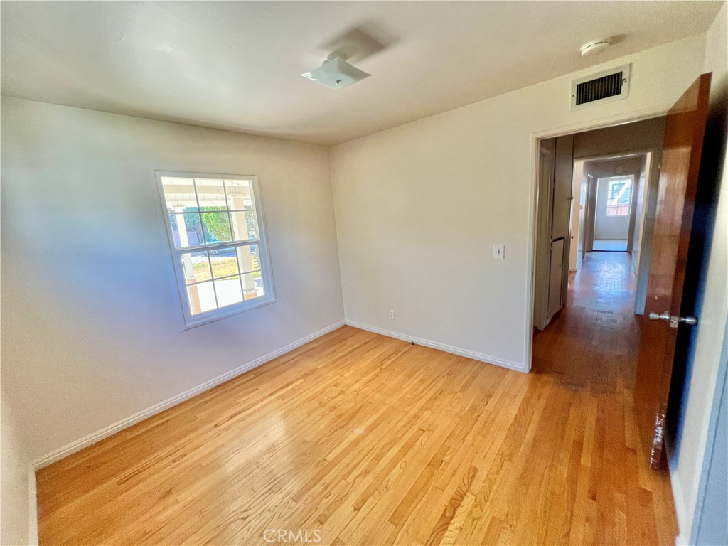 16527 Superior Property Photo 16