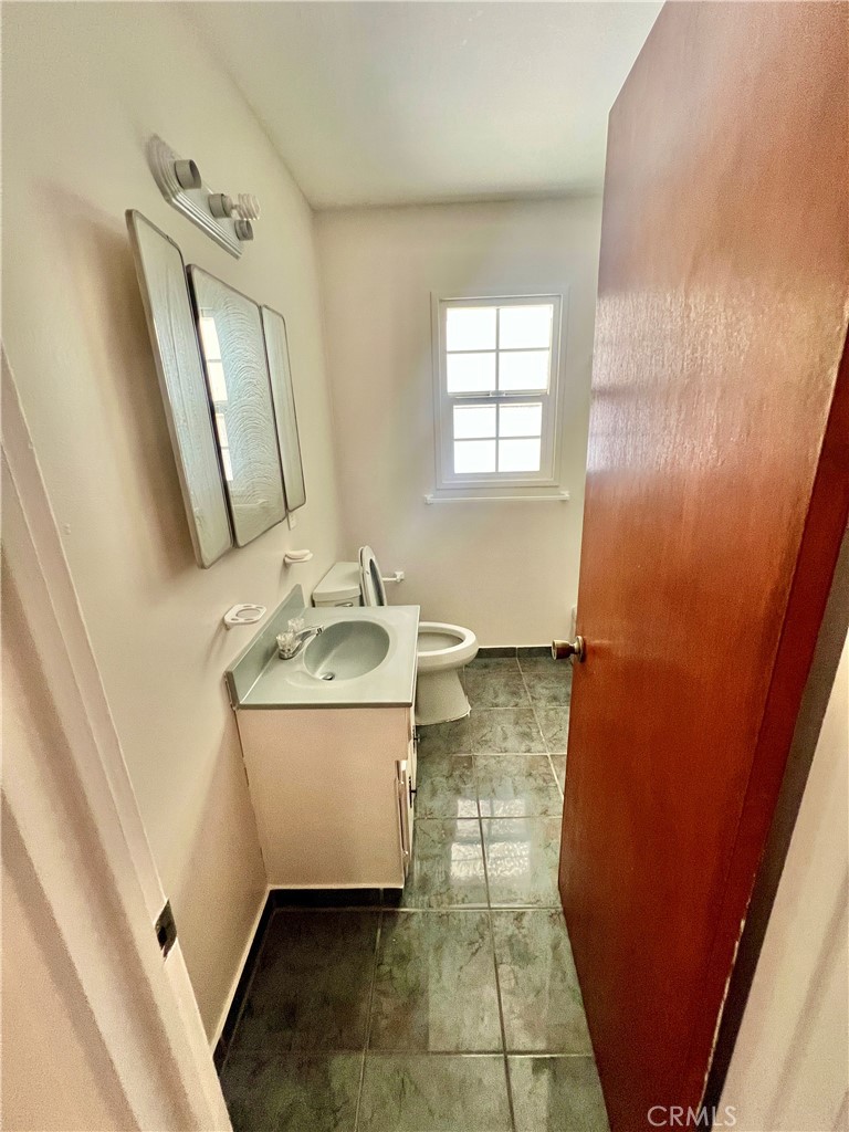 16527 Superior Property Photo 20