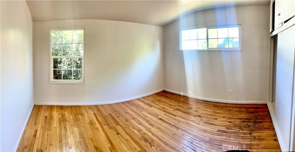 16527 Superior Property Photo 25