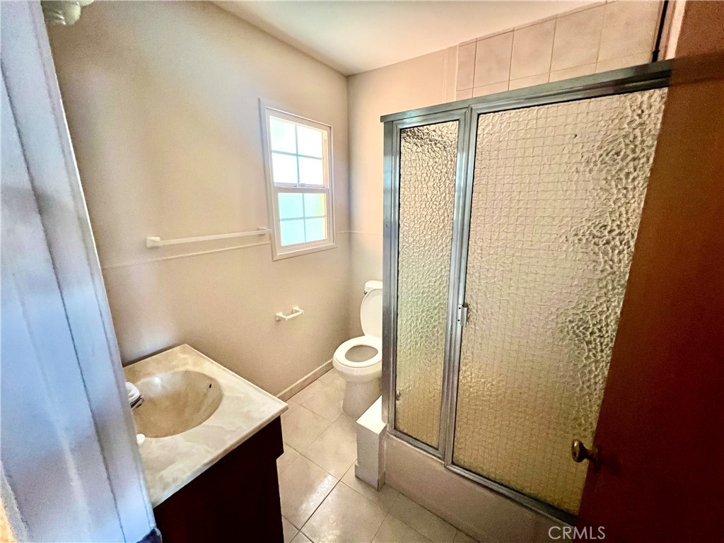 16527 Superior Property Photo 39