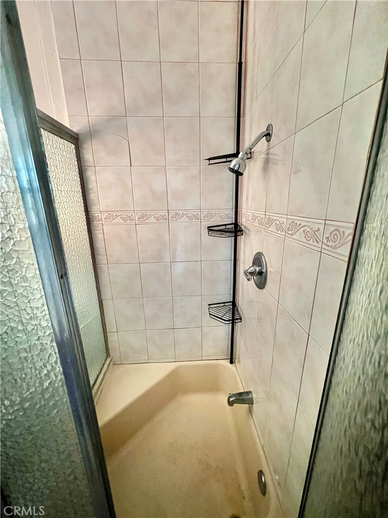 16527 Superior Property Photo 41