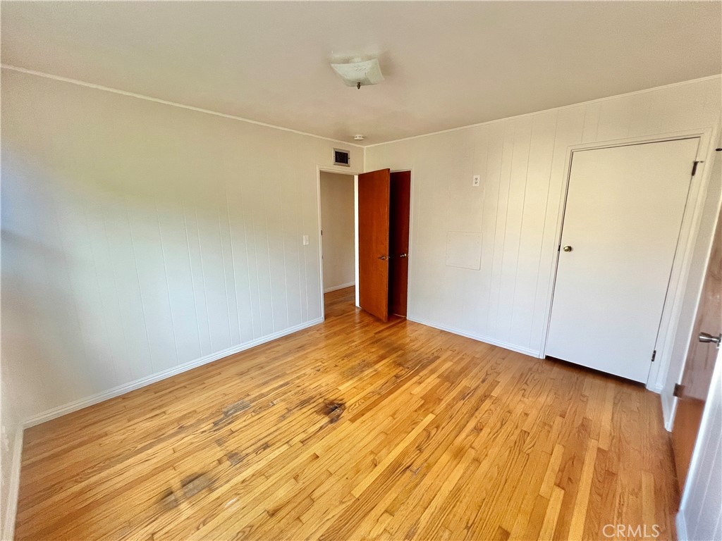 16527 Superior Property Photo 43