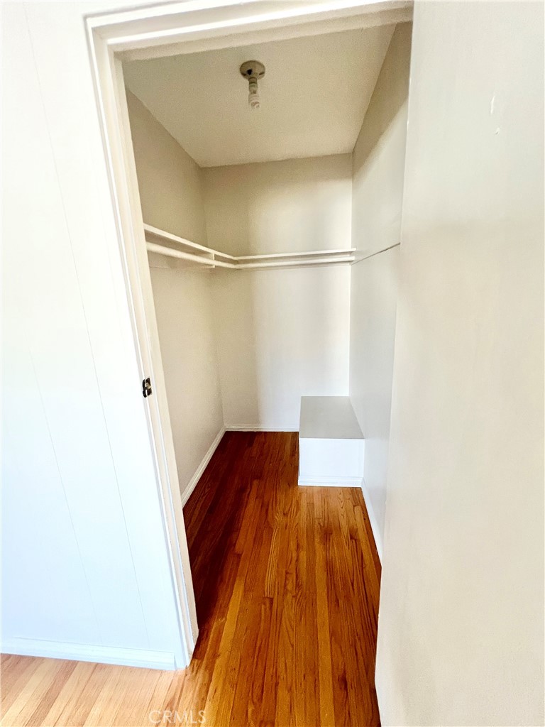 16527 Superior Property Photo 44