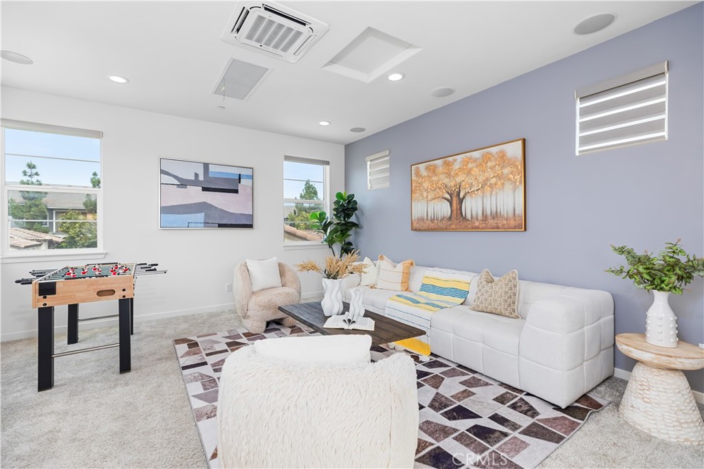 11052 Panoramic Property Photo 41
