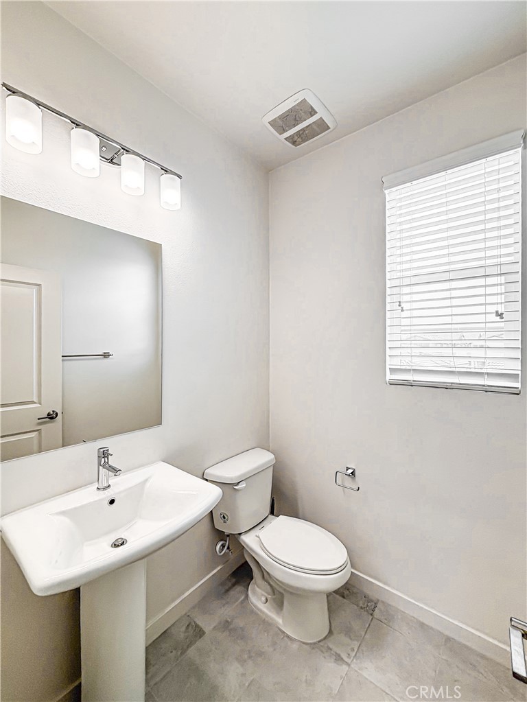 11052 Panoramic Property Photo 49