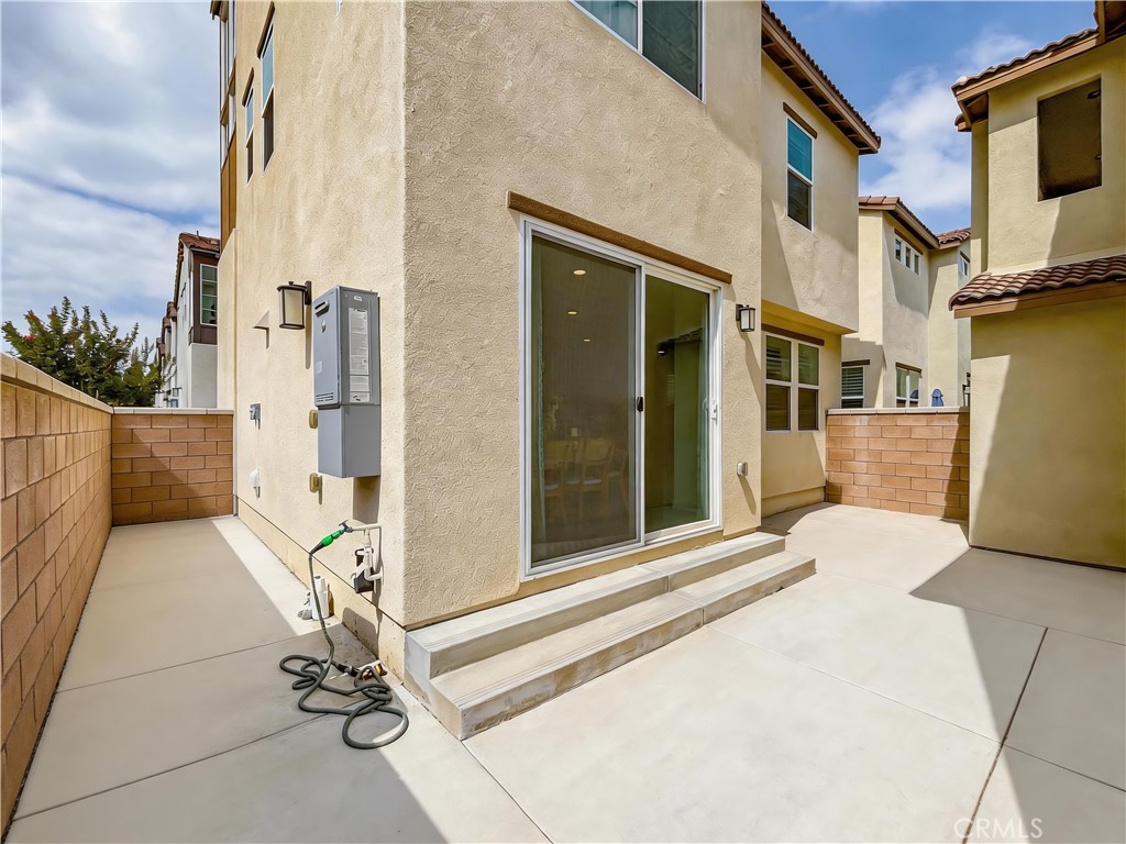 11052 Panoramic Property Photo 51
