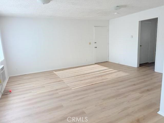 1086 Springfield Street D Property Photo 3