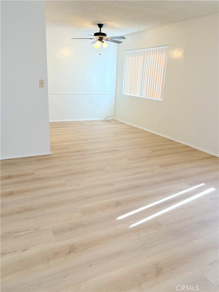 1086 Springfield Street D Property Photo 4