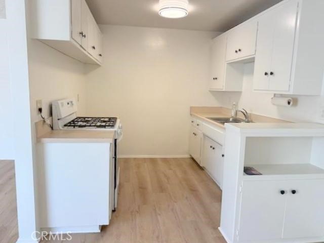 1086 Springfield Street D Property Photo 6