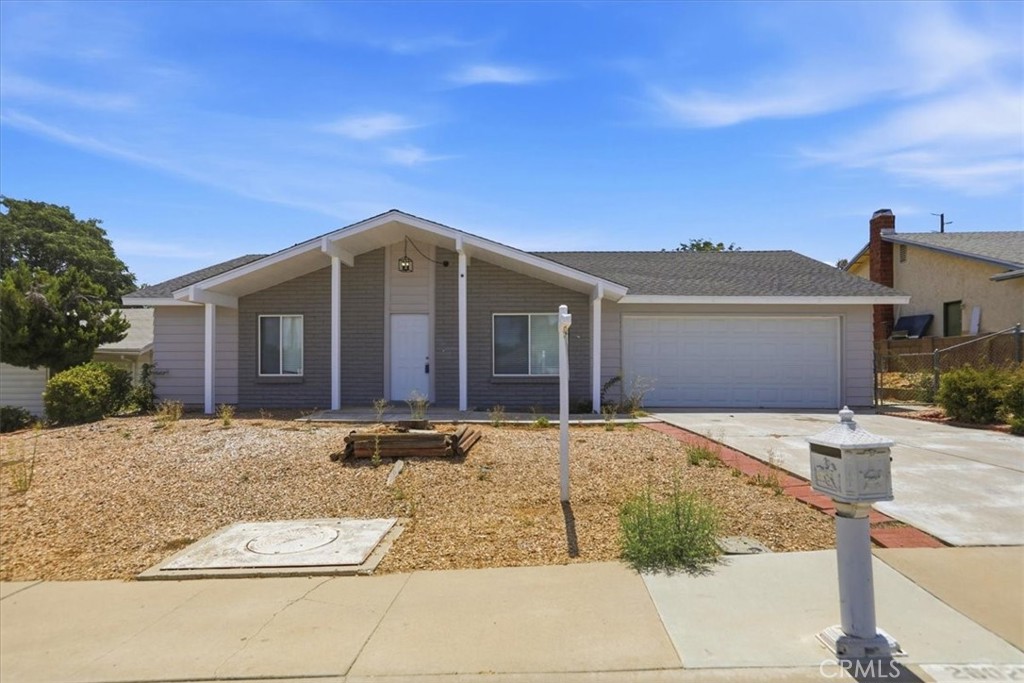 26025 Chambers Property Photo 1