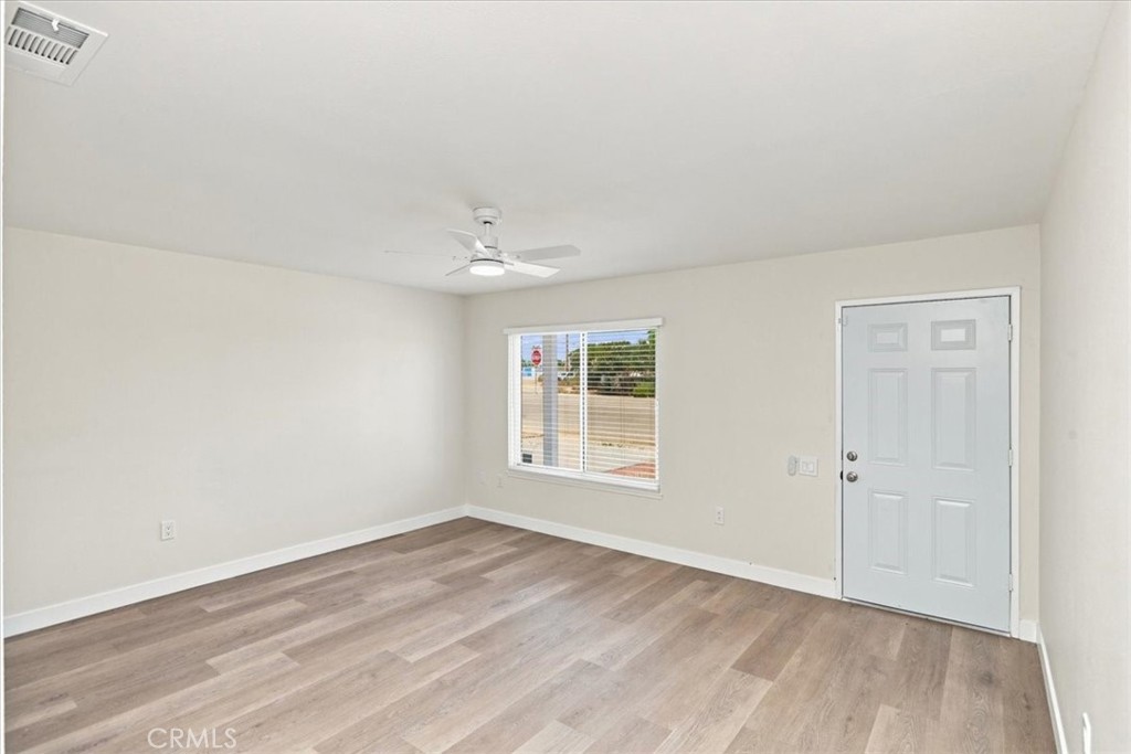 26025 Chambers Property Photo 11