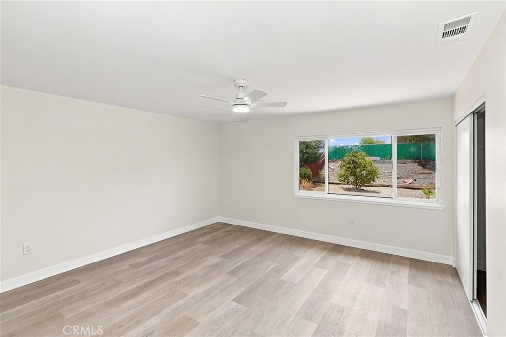 26025 Chambers Property Photo 20